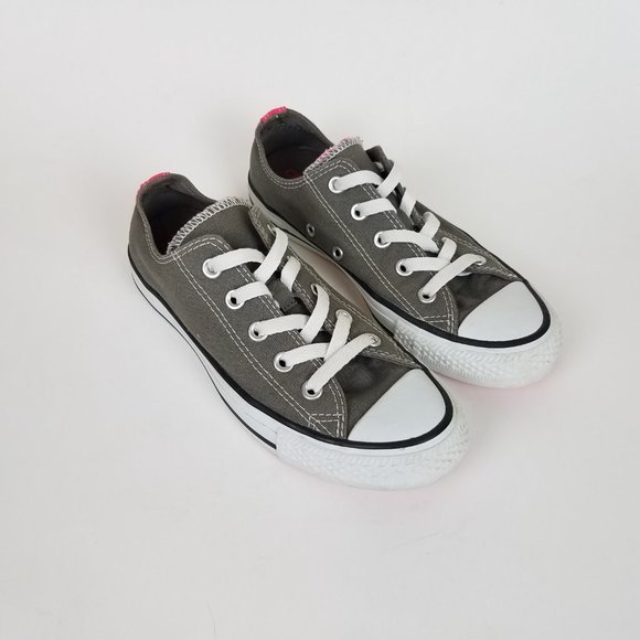 Converse Chuck Taylor All Star Low Top Gray Hot Pink Lace Up Canvas Sneakers - Picture 3 of 12